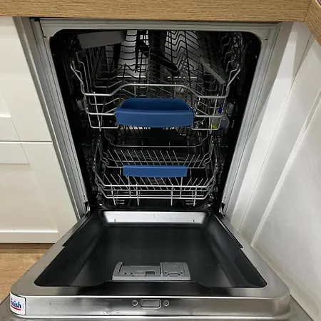 Vip Apartmens Avalon 리비프