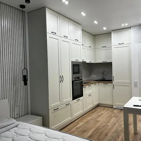 Vip Apartmens Avalon 아파트 리비프